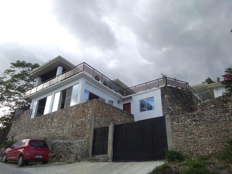 Seaview Mansion