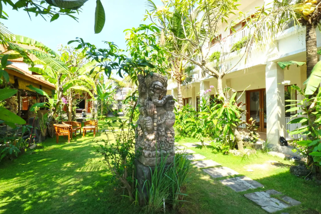 D'uma Residence and Hostel
