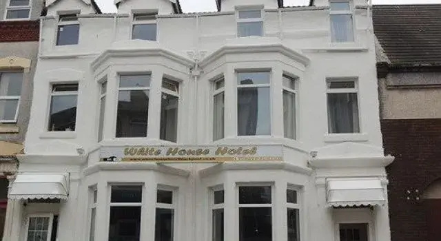White House Hotel