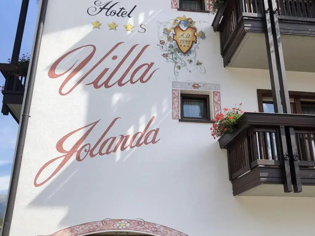 Villa Jolanda