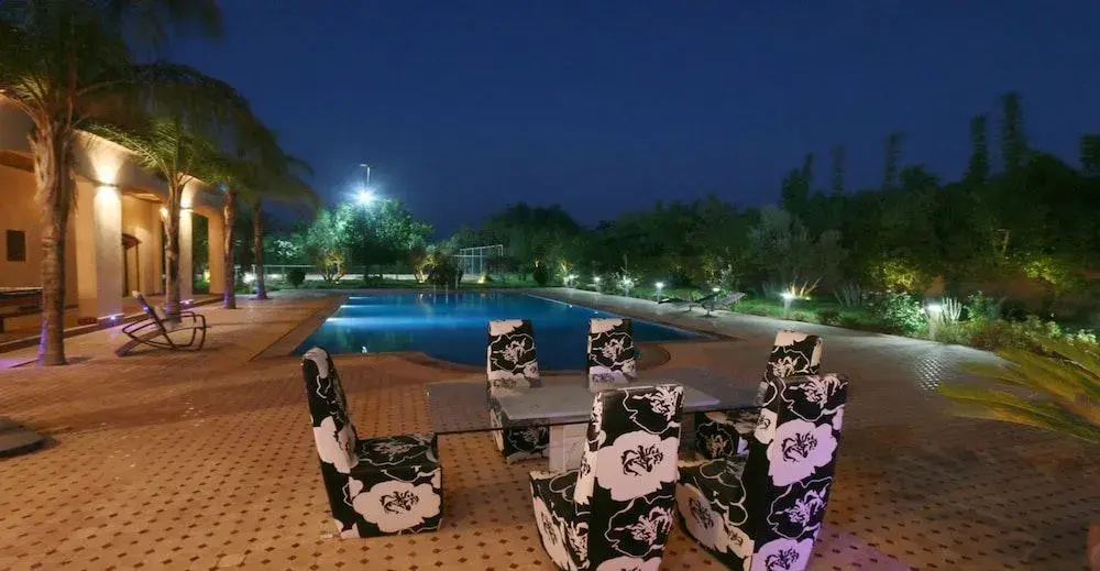 Hotel photo 12