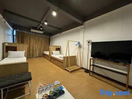 Standard Family room
