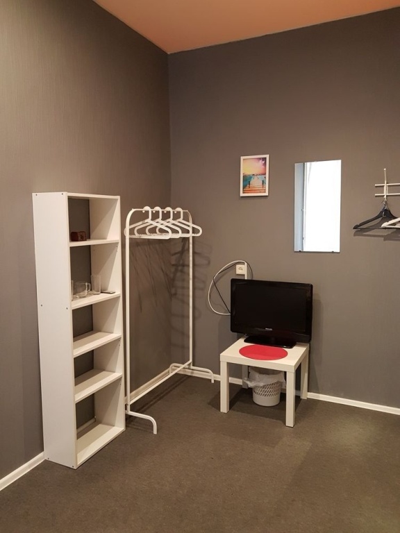 4ROOM — 5
