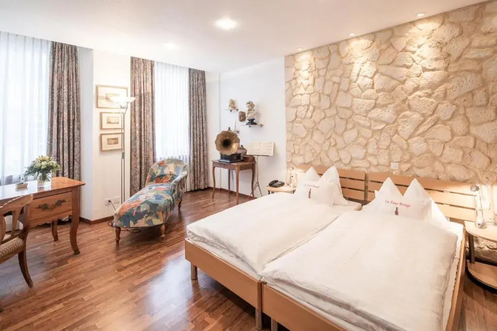 Hotel Roter Turm - Chambres