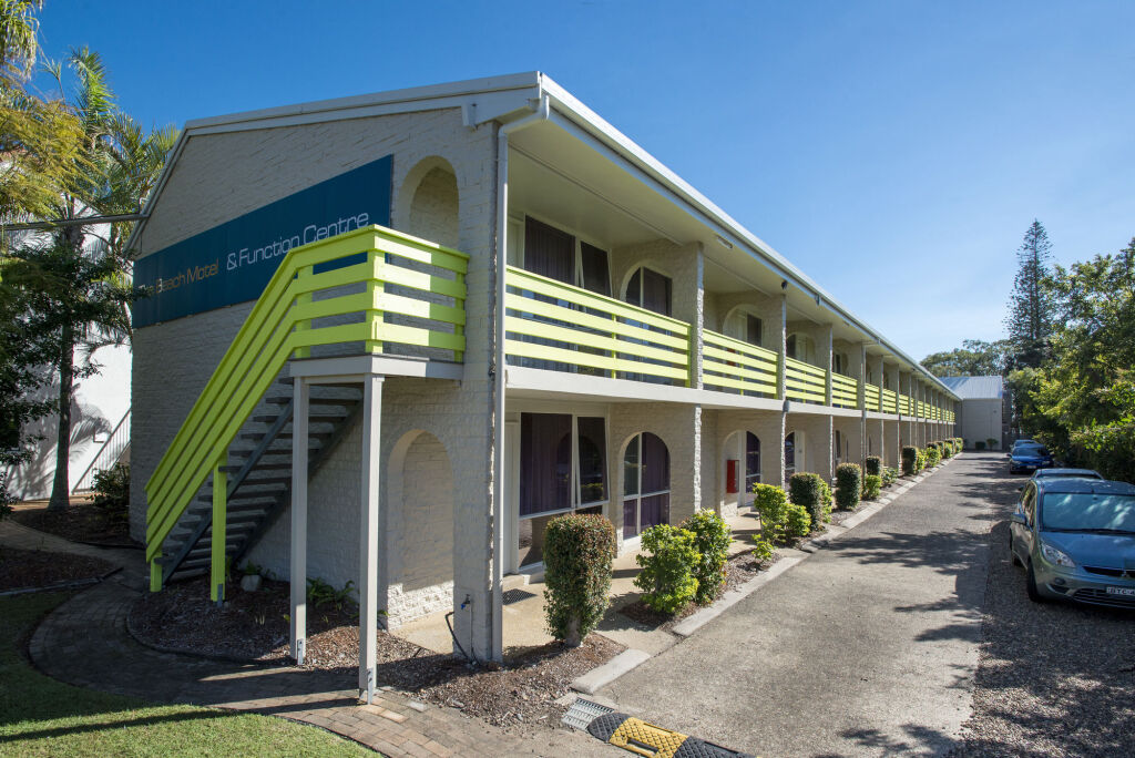 The Beach Motel Hervey Bay image