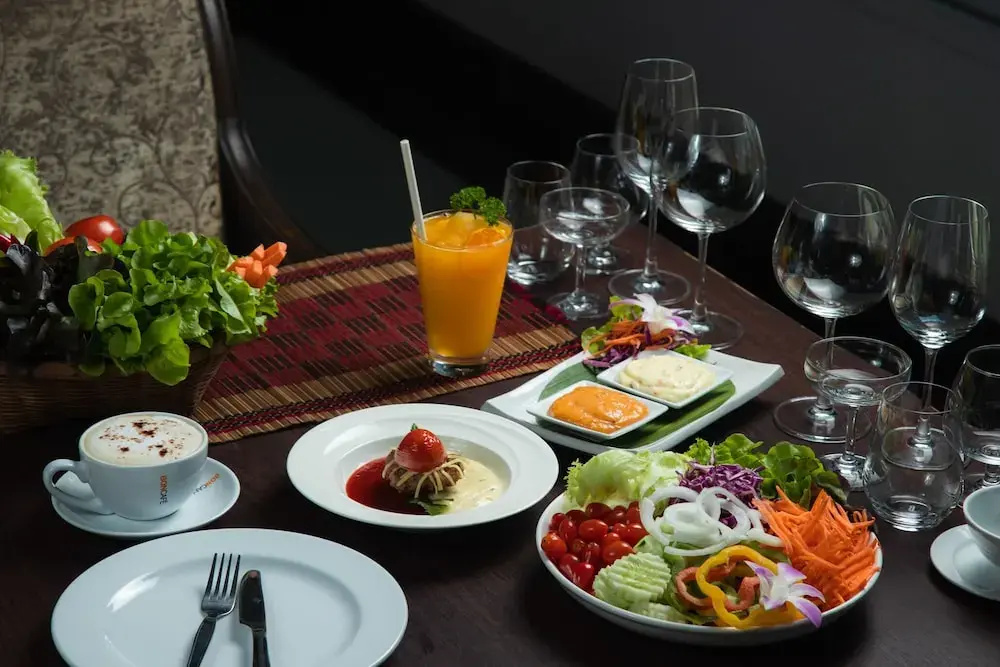 Food & Beverage