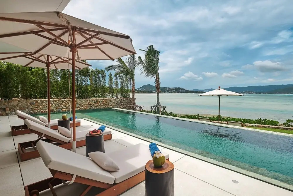 Beach & Waterfront