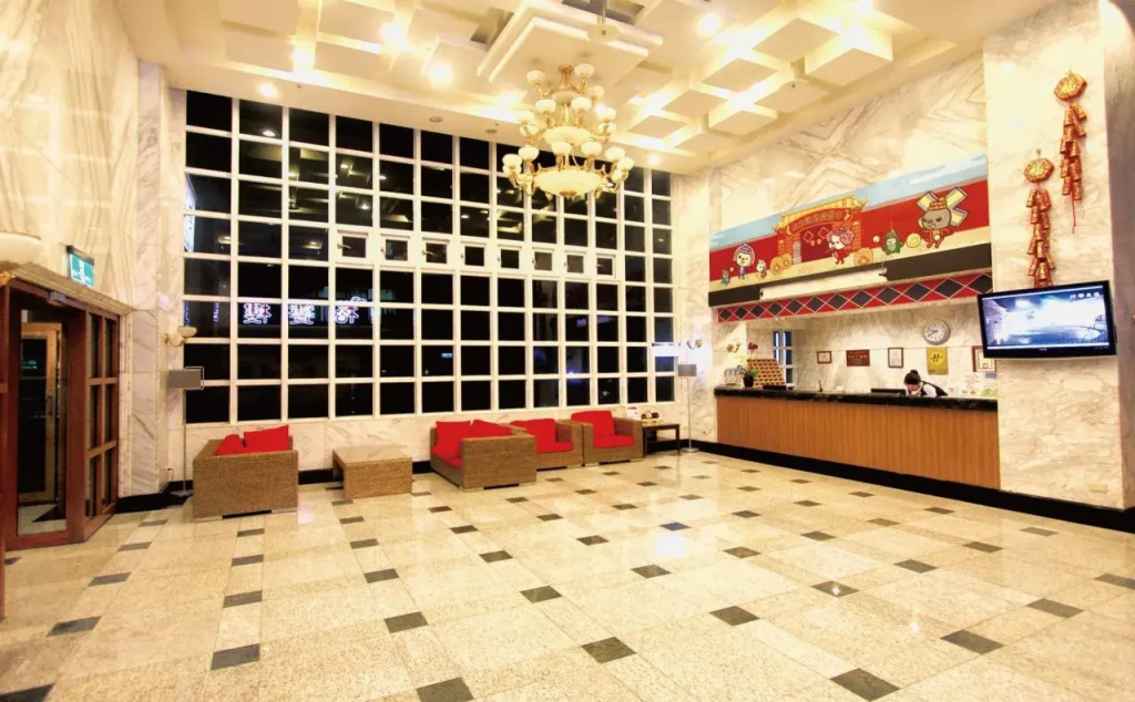 Lobby & Reception