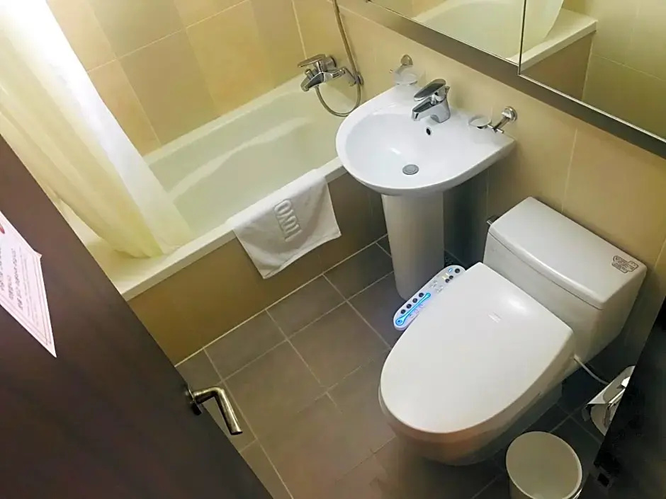 Superior Double room (full double bed)