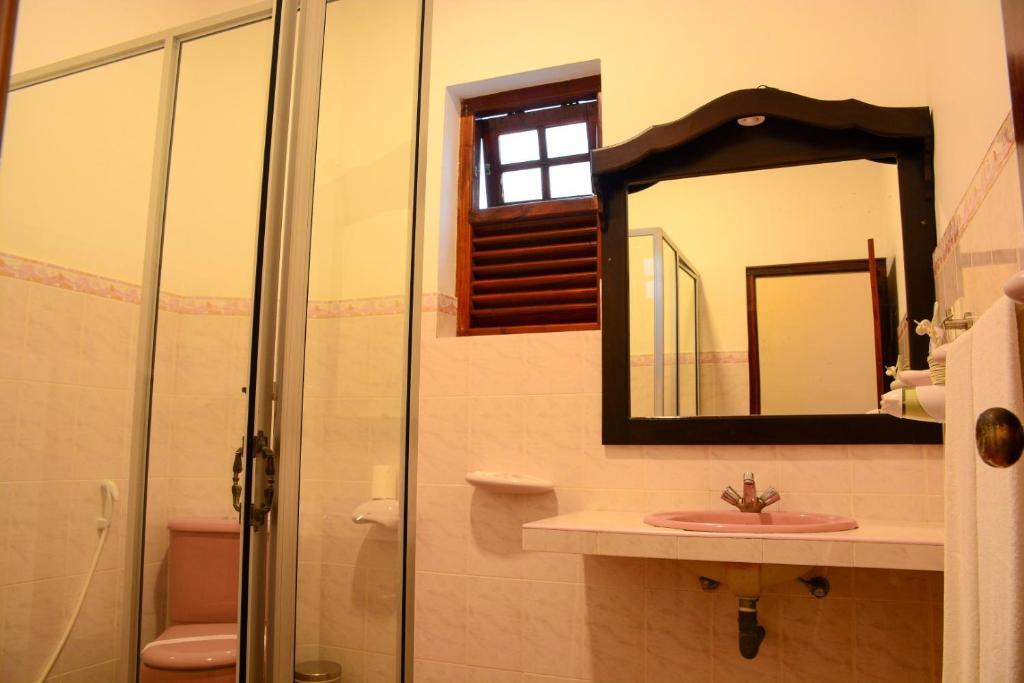 Ranmal Beach Hotel