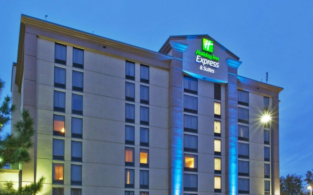 Holiday Inn Express & Suites Atlanta N-Perimeter Mall Area by IHG - Chambres