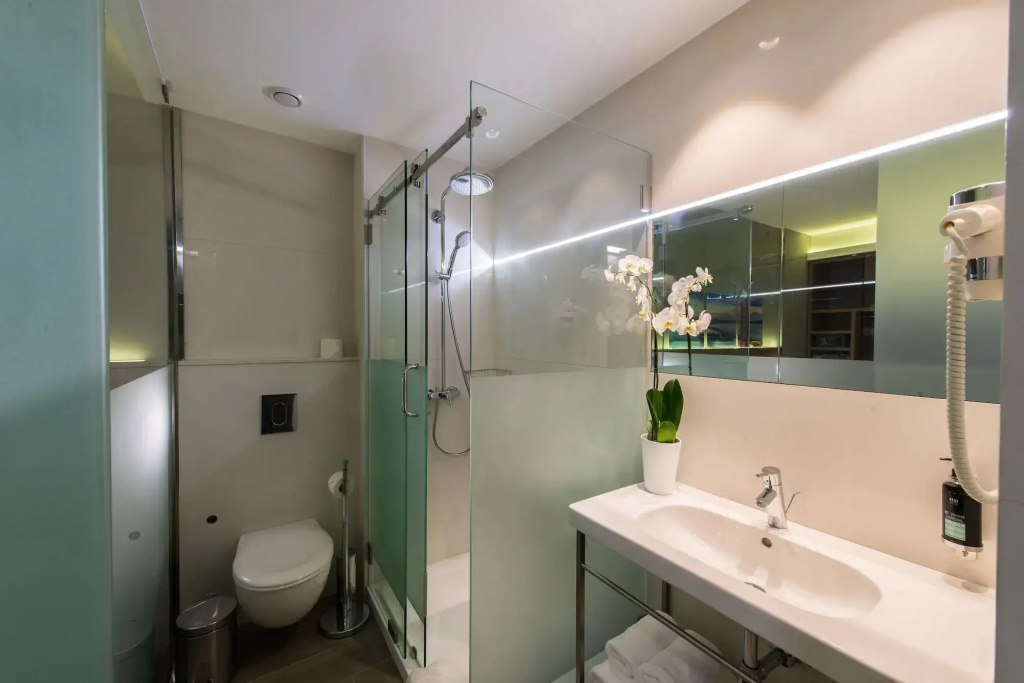 Hotel photo 8