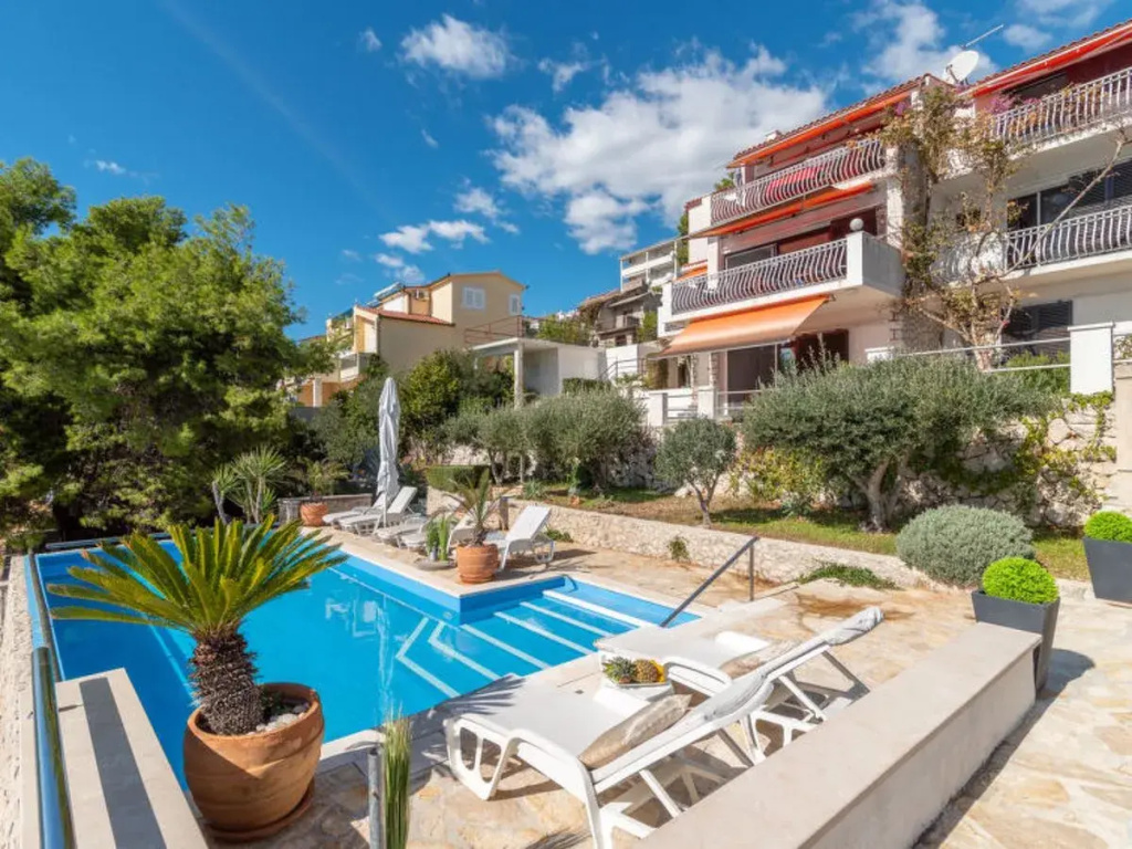 Villa Pinia 34893