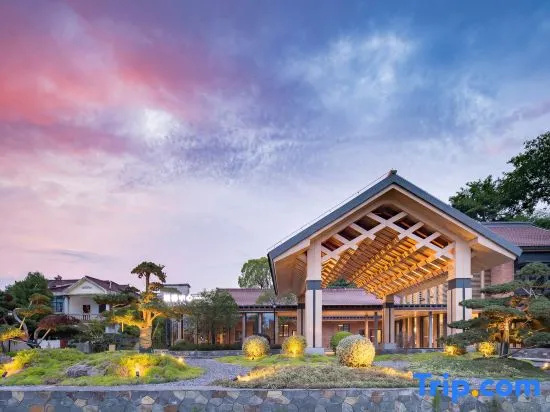 Longjing Yingxiang Homestay Collection (Qianshan Xuehu Store)