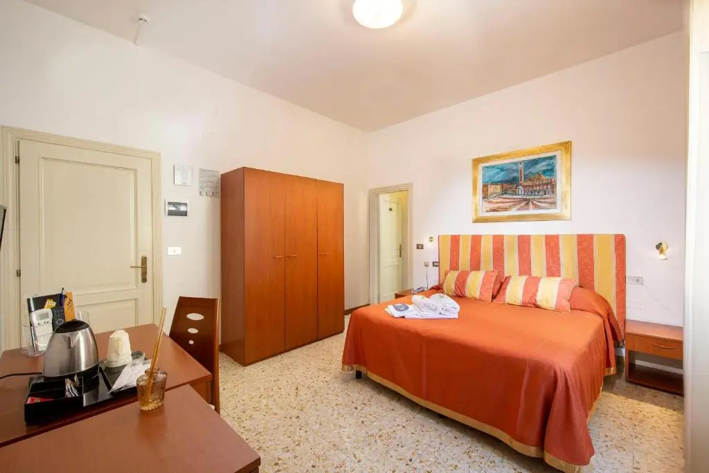 Hotel Minerva - Chambres