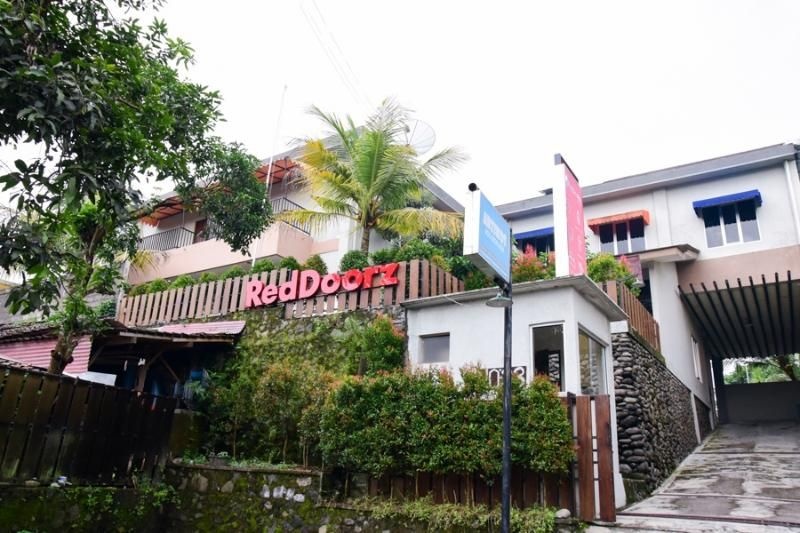 Reddoorz Near Taman Pelangi Jogja
