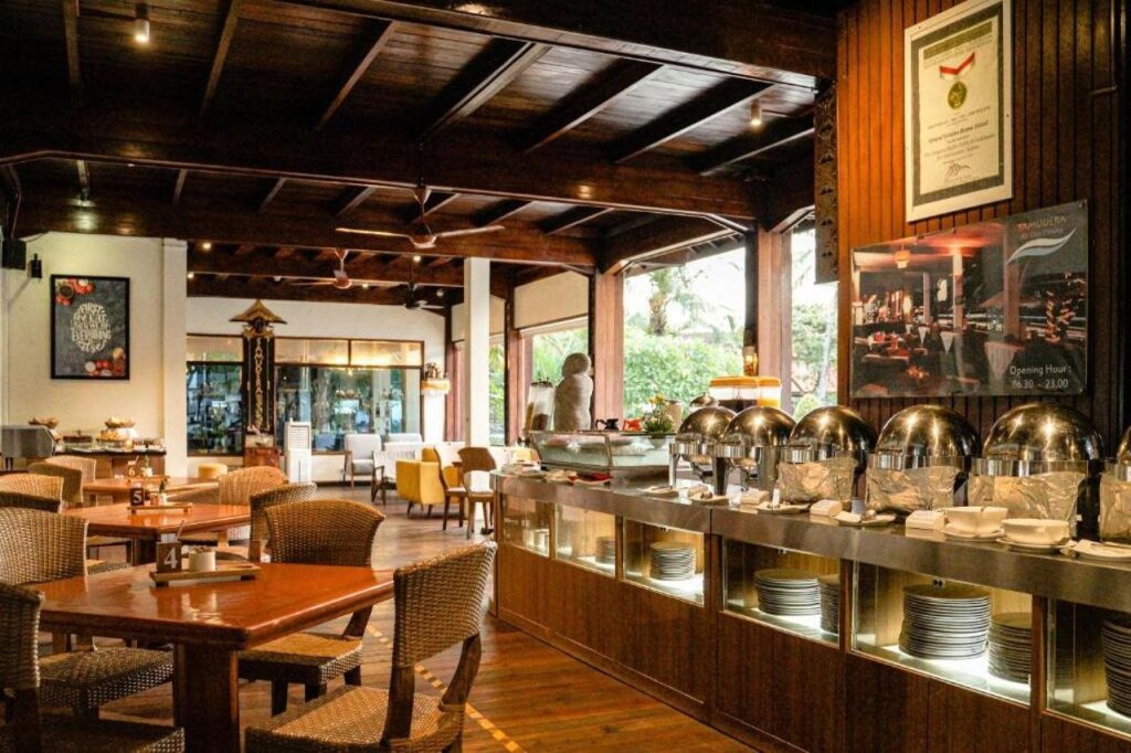 Grand Istana Rama Hotel