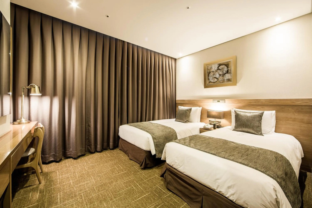 Отель Golden Seoul Hotel в Сеуле