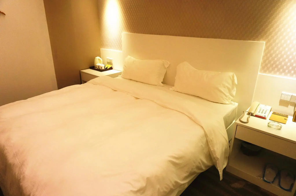 Zhuhai Qindao Hotel - Chambres