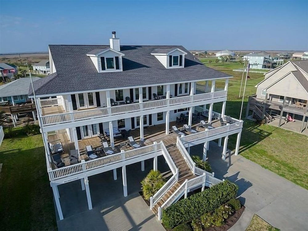 Ryan's Seacrest 6 Bedroom Home