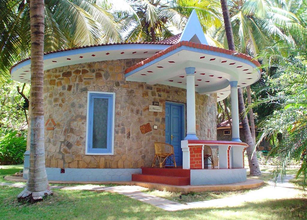 Kairali - The Ayurvedic Healing Village