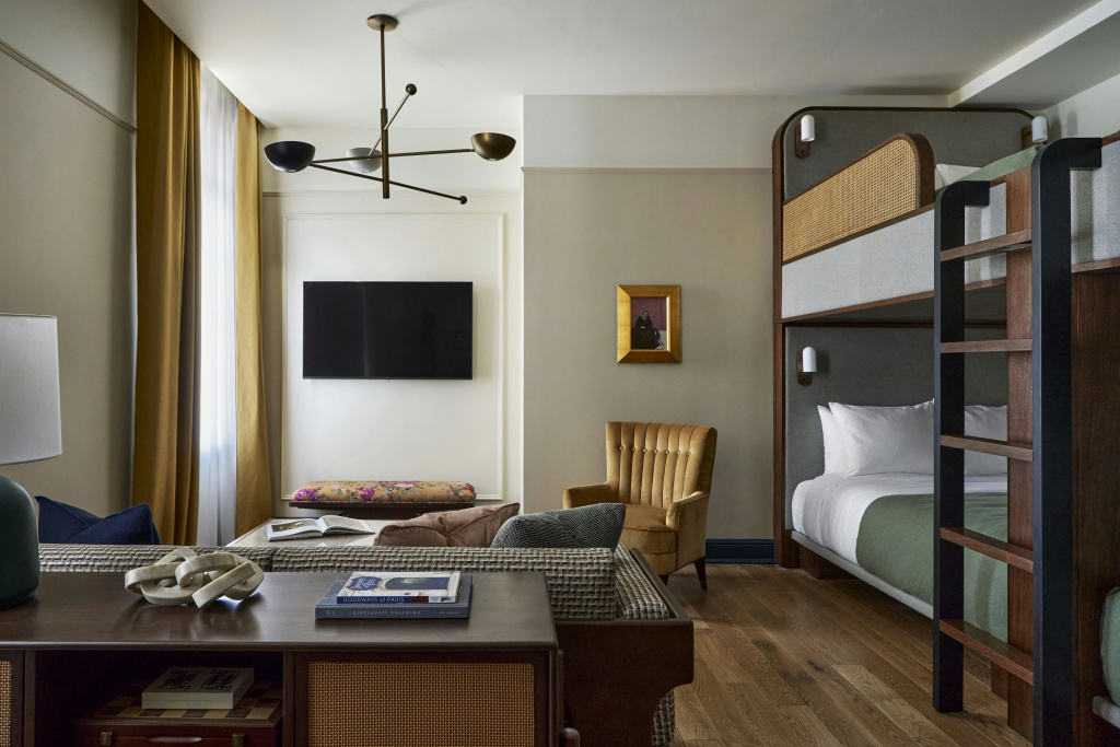 Cincinnati's Fidelity Hotel — 2