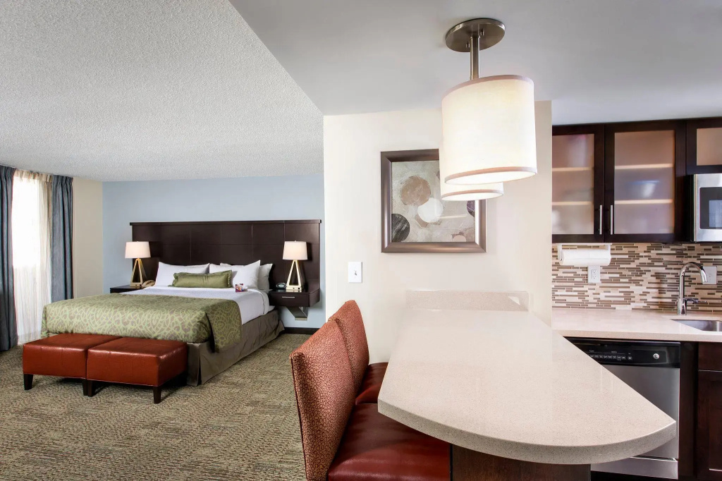 Staybridge Suites Atlanta - Midtown, an IHG Hotel - Chambres