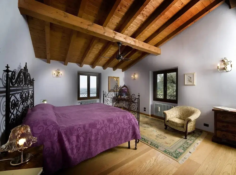 Classic room