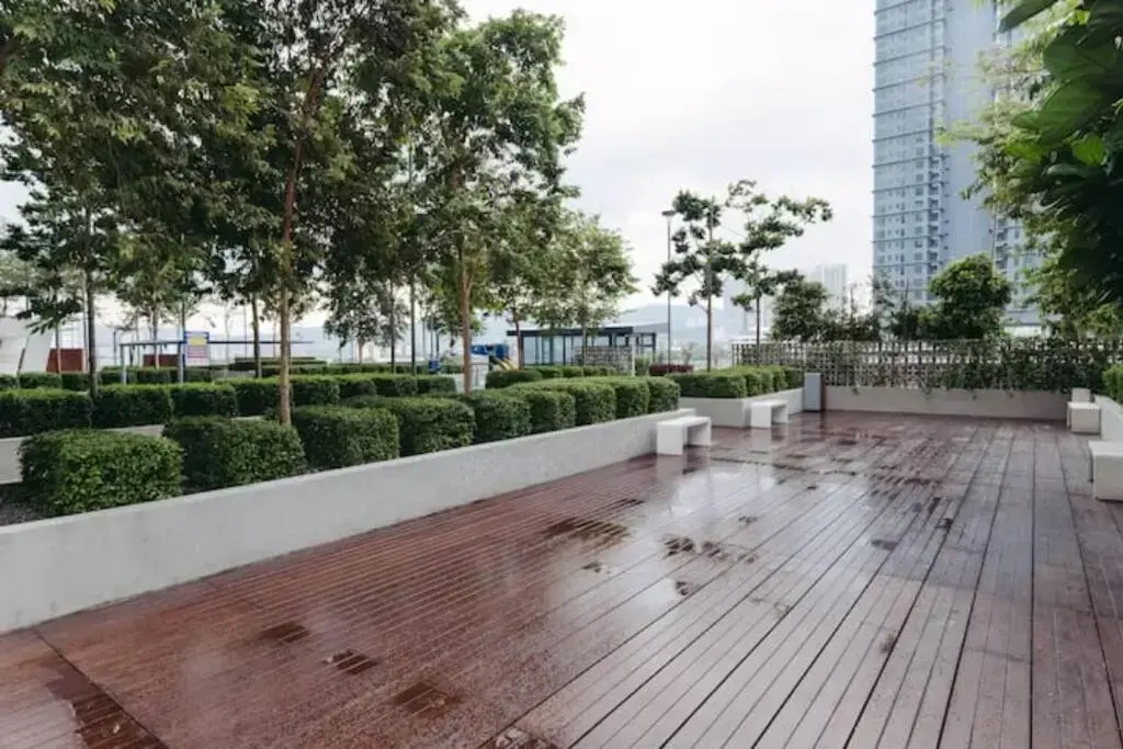 NEW! French Style 3BR 8pax Mytown Sunway Velocity