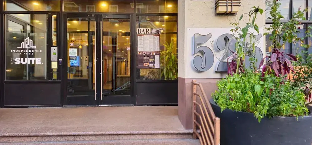 Sosuite 1BR Penthouse w Patio W D Gym