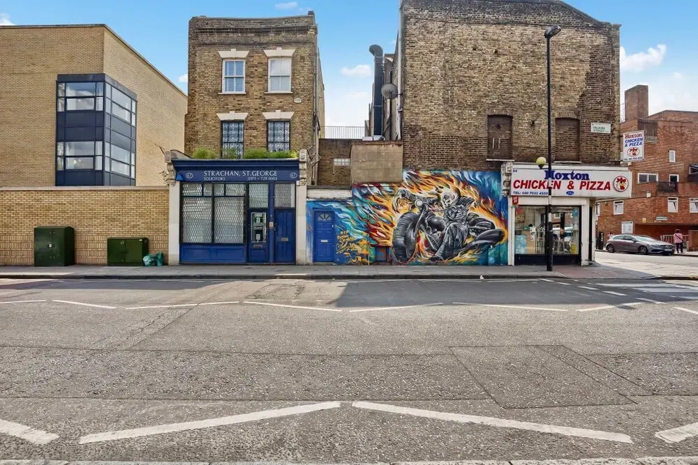 Bright and Stylish 2 Bed apt W/garden in Hoxton