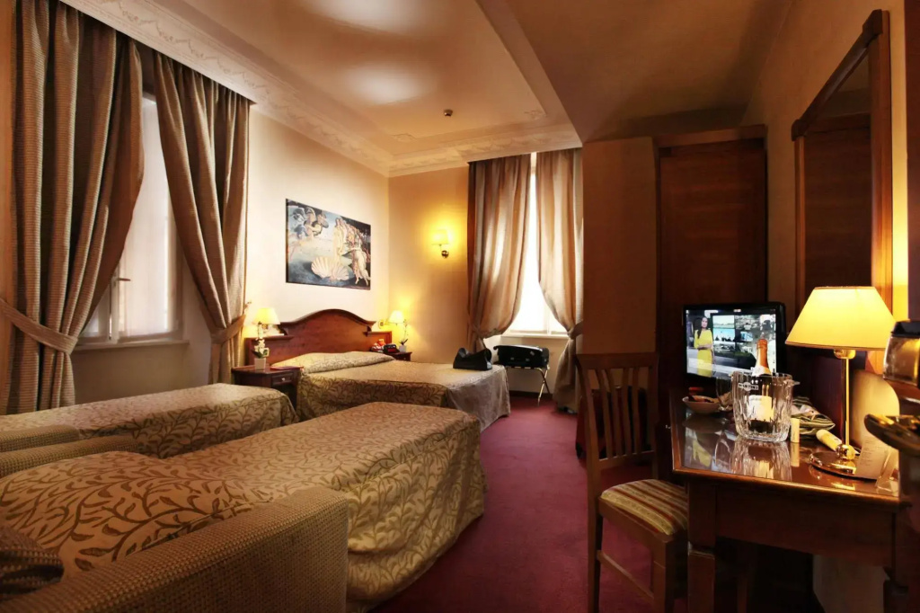 Hotel photo 6