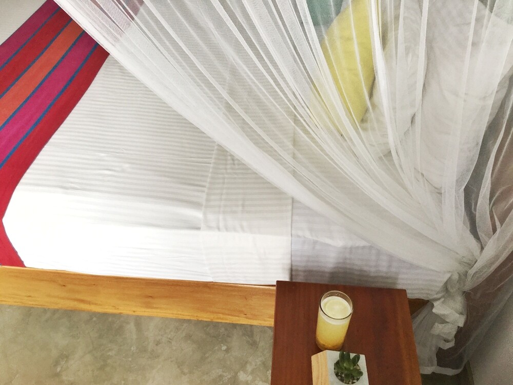Hanthana House