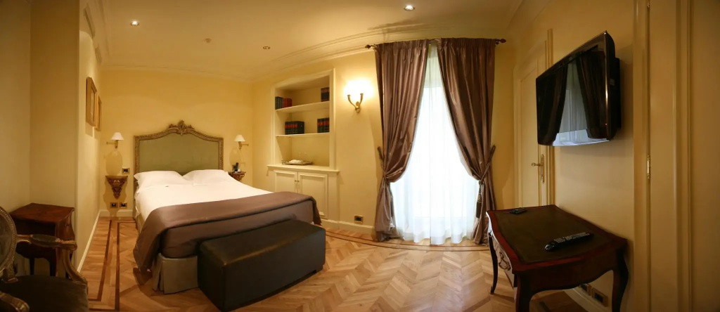 Prestige Double room (full double bed)
