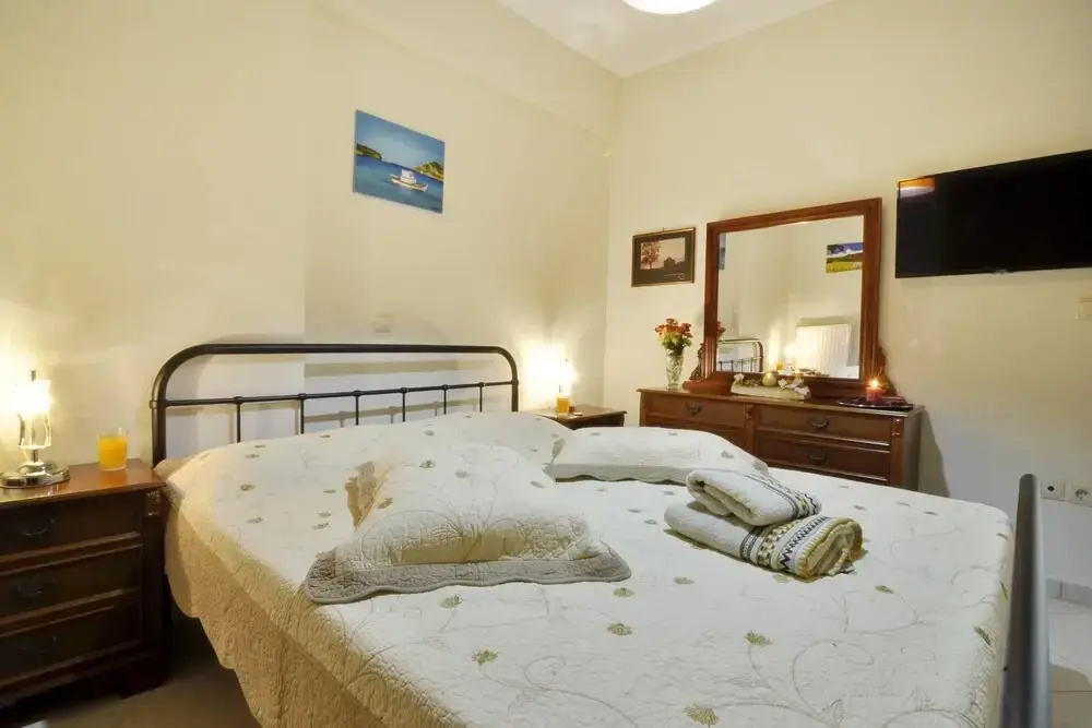 Apartment with balcony