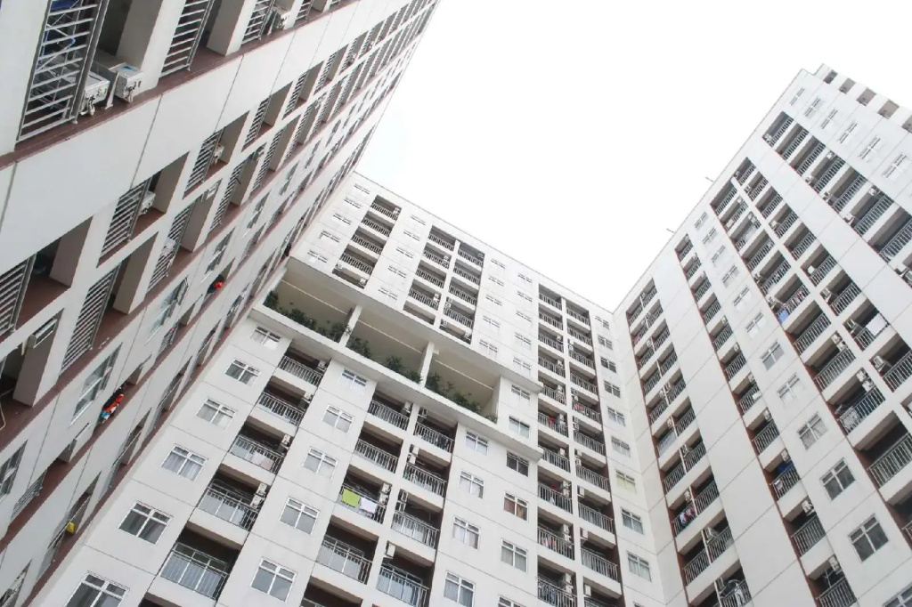 RedDoorz Apartment @ Serpong Green View