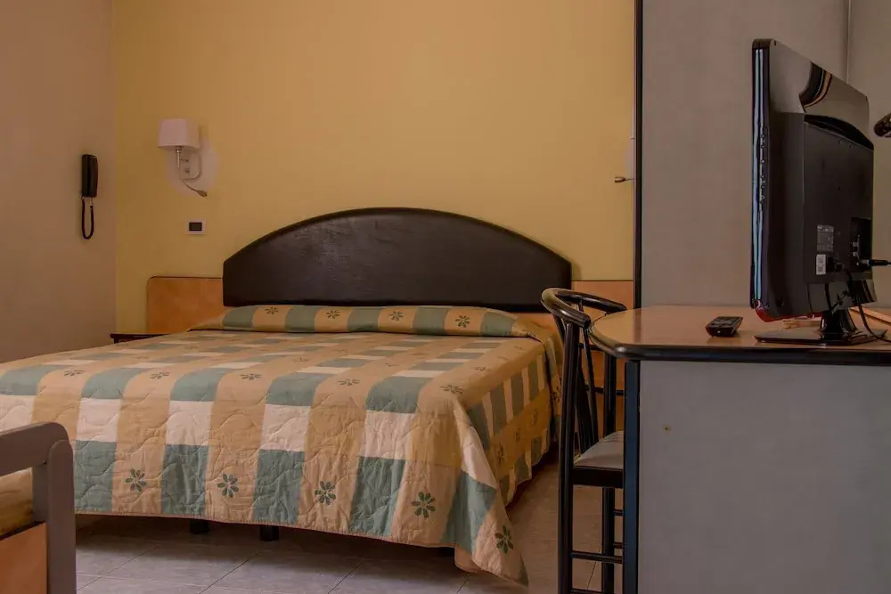 1 Bedroom Standard Triple room