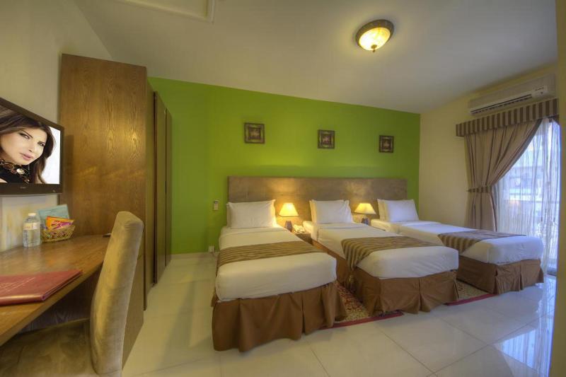Hyde Park Hotel