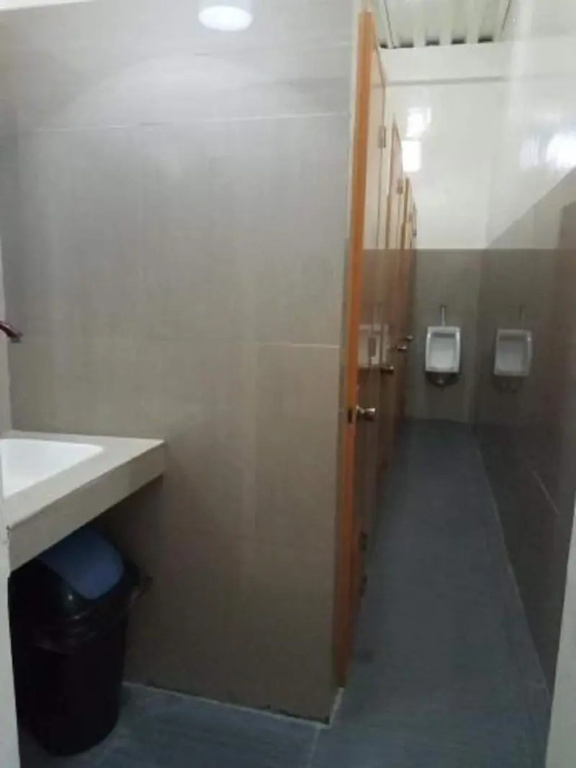 Bee-Force Backpackers - Hostel — 5