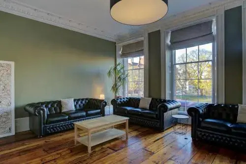 The Exquisite Gem Of Manchester - Pet Friendly - Hot Tub