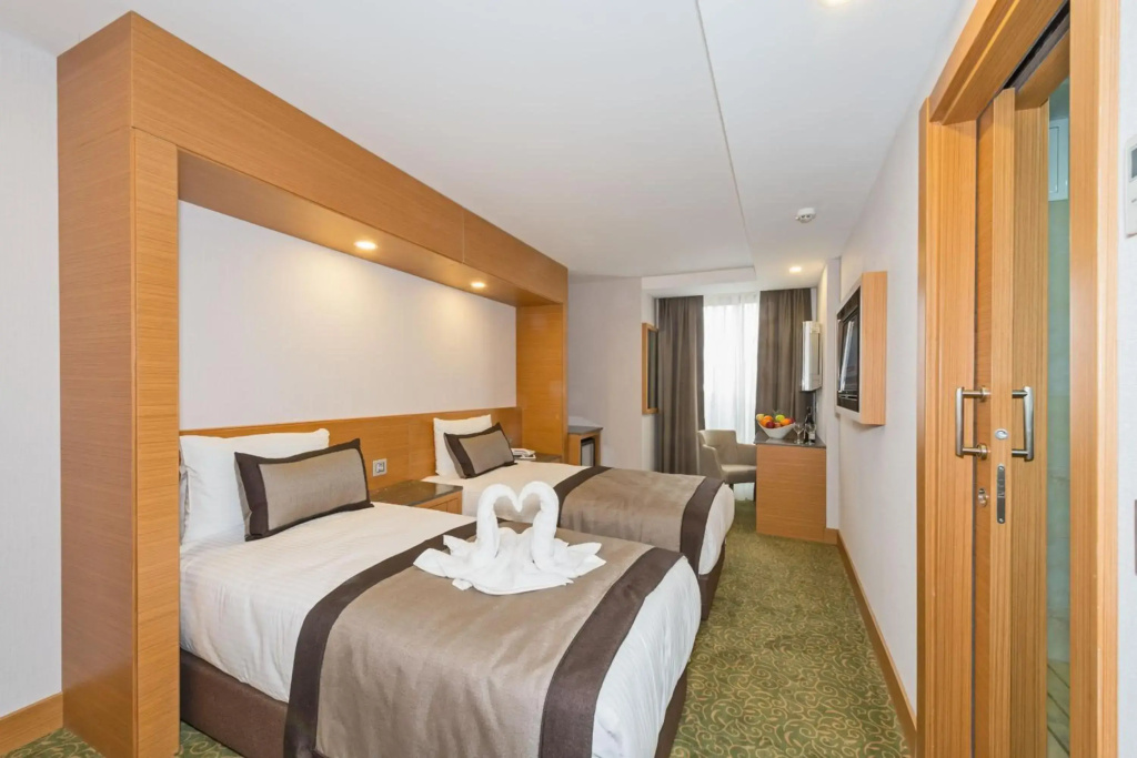 Отель Bisetun Hotel в Стамбуле