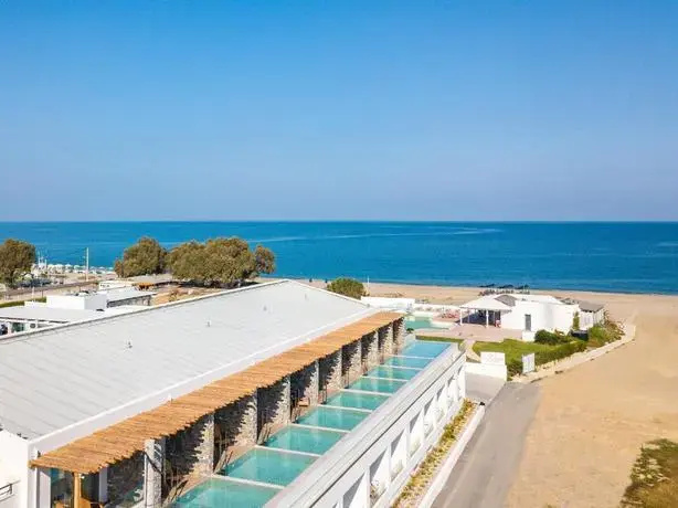 Beach & Waterfront