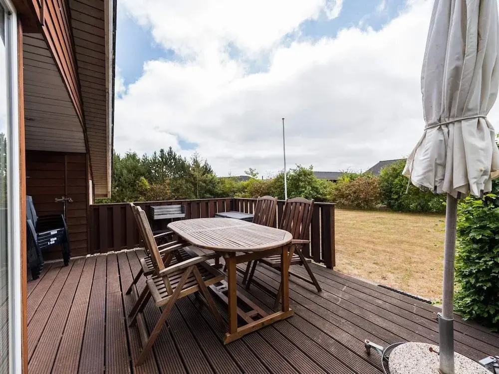 6 Person Holiday Home in Tarm