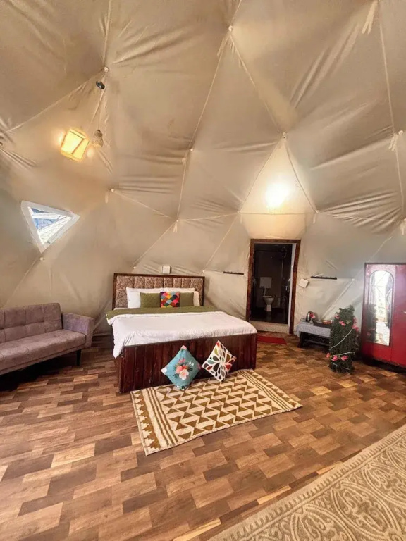 Standard Double Family room (full double bed)