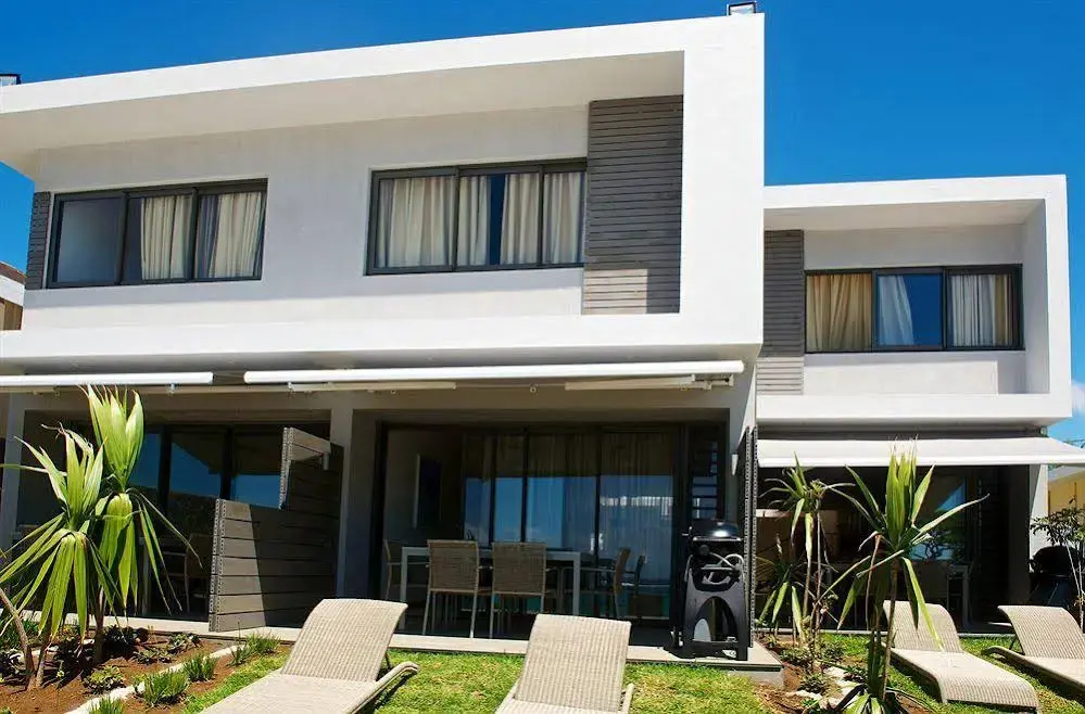 Coral Bay by Dream Escapes