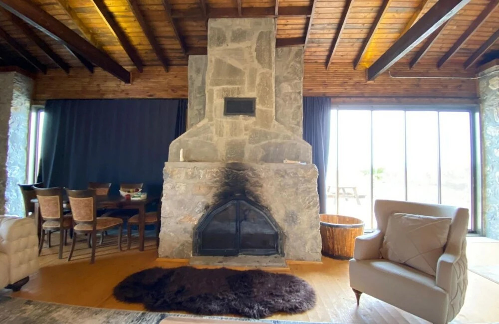 Lovely and Cozy Stone House With Hammam and Fireplace in Iznik Bursa