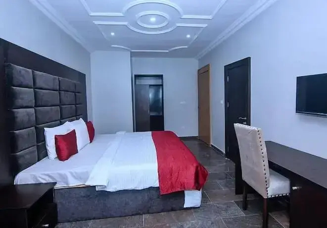 Whitehart Hotel & Apartments Wuye