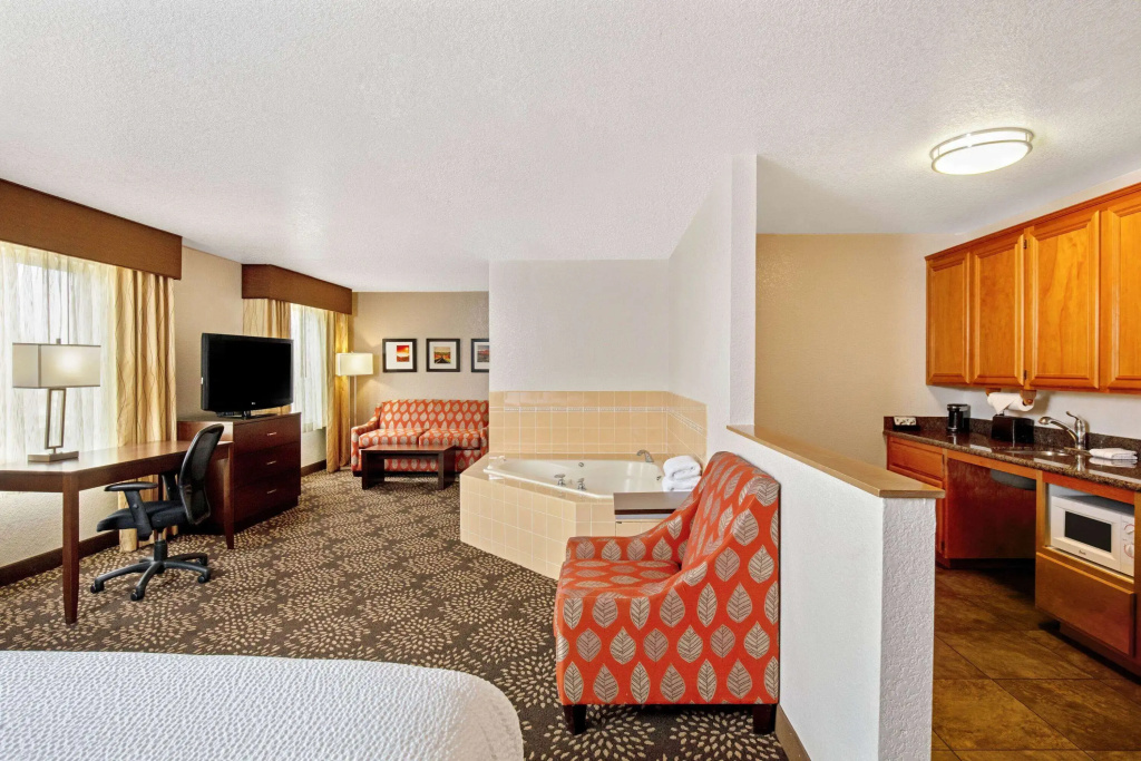 La Quinta Inn & Suites by Wyndham Las Vegas Red Rock - Général