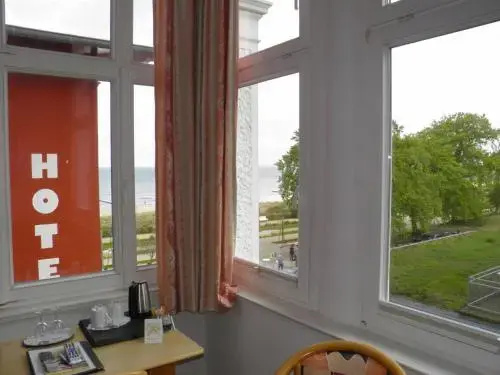Balcony & Terrace
