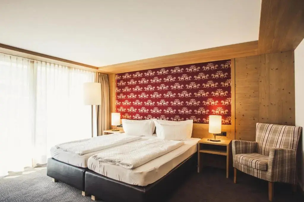 Hubertus Hotel - Café - Gasthaus - Chambres